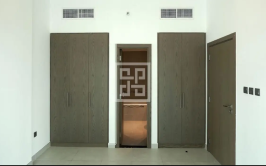 High Floor | High ROI | Spacious Layout | Tenanted